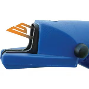 Kés akkumulátoros farokvágóhoz