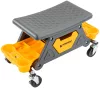 Gurulós szerelőülés, alacsony műhelyszék 35 cm, 200 kg, 3 tálcával, fékes kerekekkel, PM-SWA-200T – Powermat (PM1454)