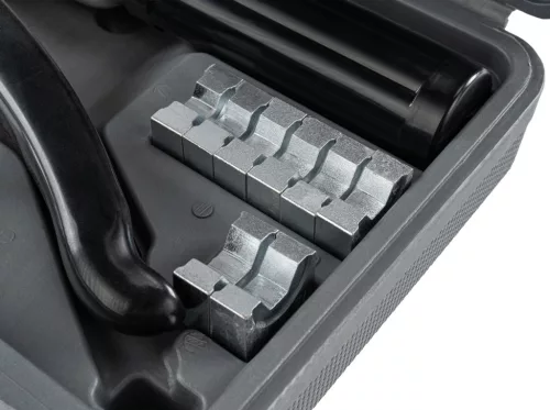 Hidraulikus kábelsaru-préselő fogó 4–70 mm², 6 t, hatszögletű, kofferben, PM-ZHDK-470T – Powermat (PM1469)