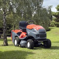 Kiegészítő eszközök fűnyírótraktorokhoz